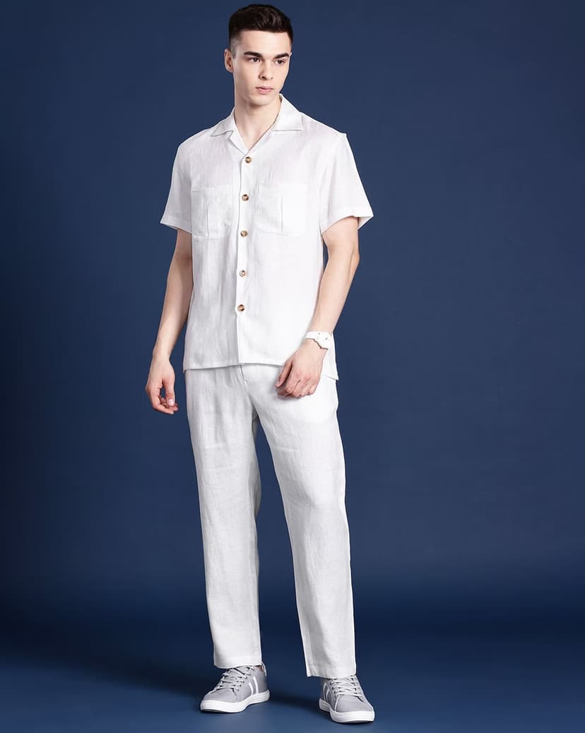 https://backend.antailors.com/wp-content/uploads/2025/05/1117Wx1400H-700019983-white-MODEL.avif